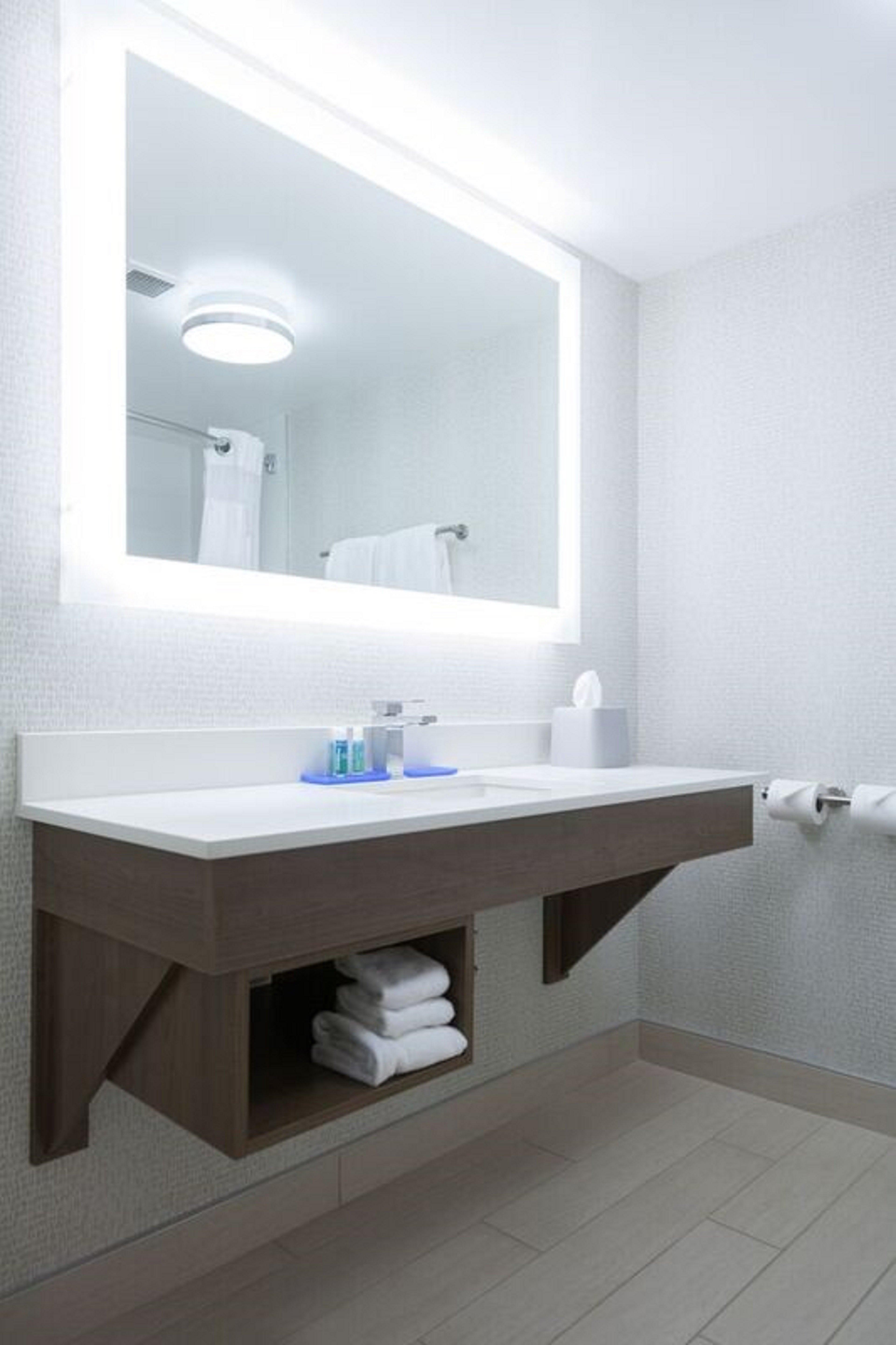 Holiday Inn Express Hotel & Suites Charlottetown By Ihg Buitenkant foto