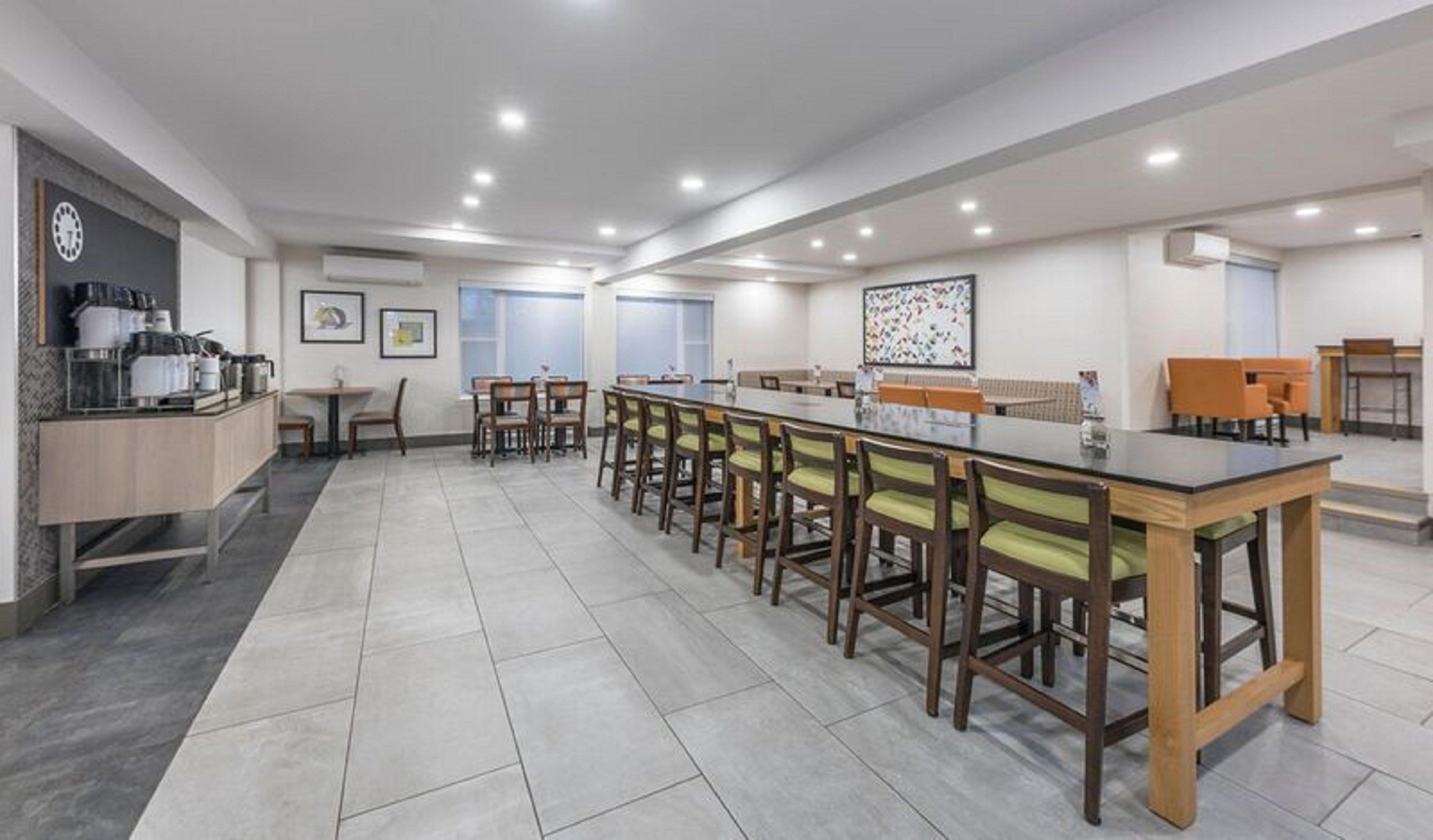 Holiday Inn Express Hotel & Suites Charlottetown By Ihg Buitenkant foto