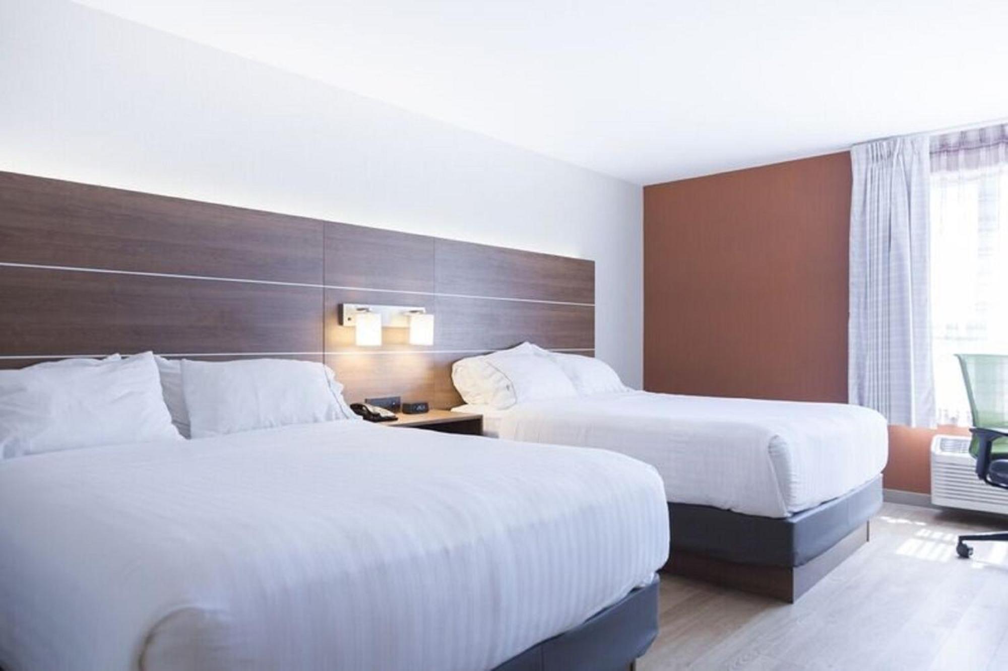 Holiday Inn Express Hotel & Suites Charlottetown By Ihg Buitenkant foto