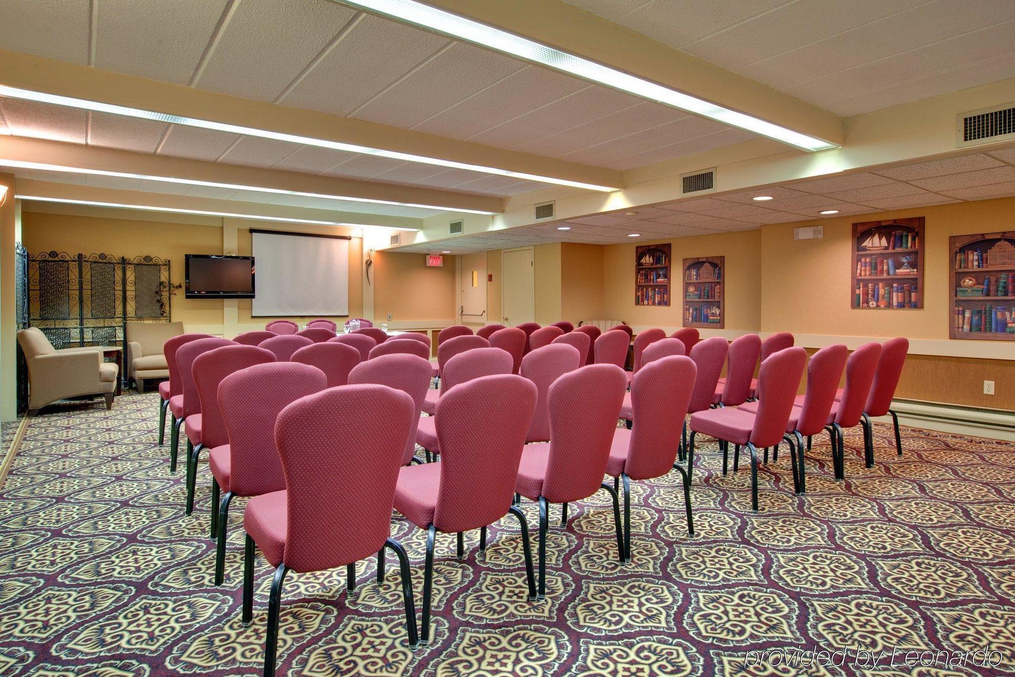 Holiday Inn Express Hotel & Suites Charlottetown By Ihg Buitenkant foto